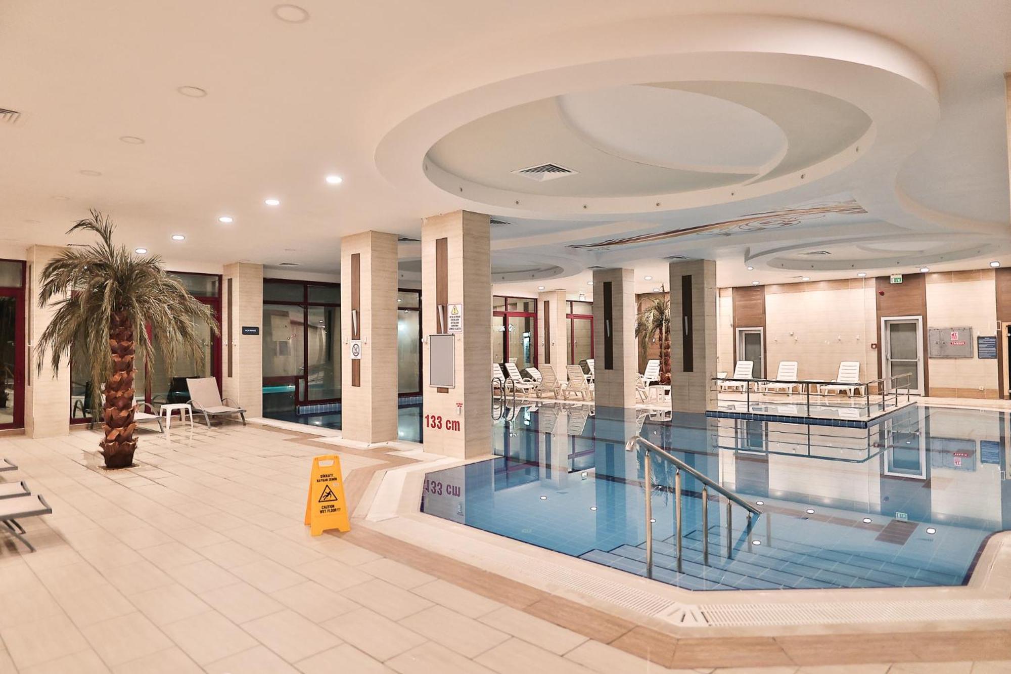 Bonjur Hotel Thermal & Wellness Club Ankara Esterno foto